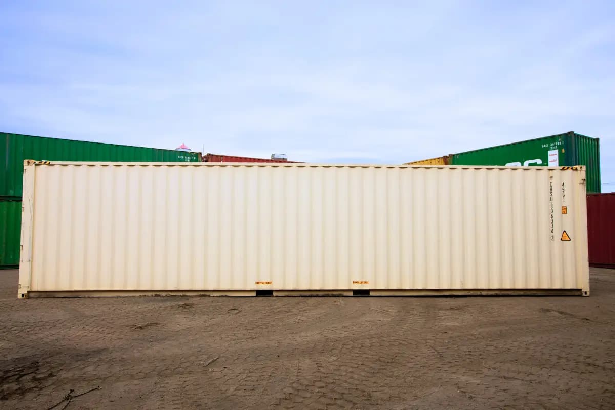 40ft New Standard Shipping Container - Image 7